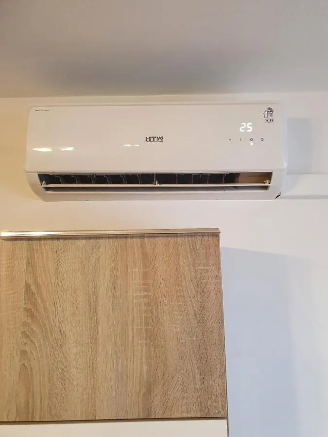 1F, Aire Acondic, 80M2, 2 Dormitorios, 4 Huespedes, Wifi Gratis La Linea de la Concepcion 0*,  Spain