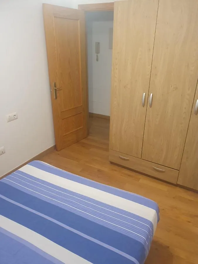Apartment 1F, Aire Acondic, 80M2, 2 Dormitorios, 4 Huespedes, Wifi Gratis La Linea de la Concepcion