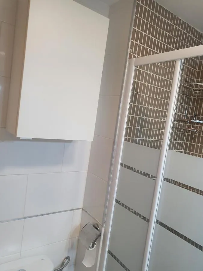 1F, Aire Acondic, 80M2, 2 Dormitorios, 4 Huespedes, Wifi Gratis La Linea de la Concepcion Apartment